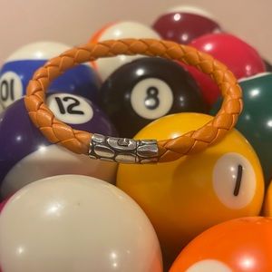 John Hardy Men’s Orange Leather and Silver Bracelet Size 9!!!